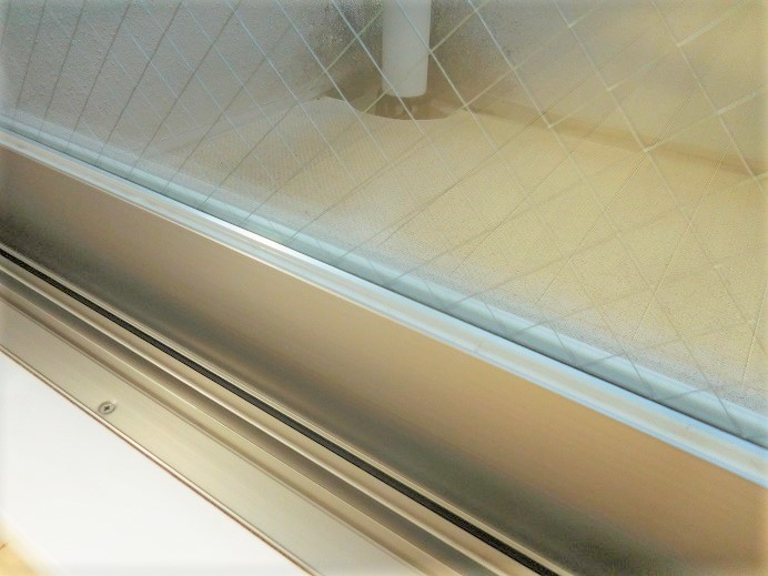 写真で見る格安ハウスクリーニングのサッシ