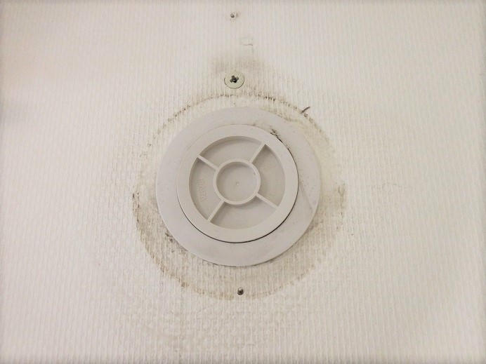 写真で見る格安ハウスクリーニングのキャップ周辺